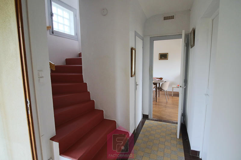 Maison - 100 m² - 6 pièces