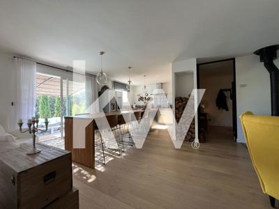 Propriété - 157 m² - 6 pièces