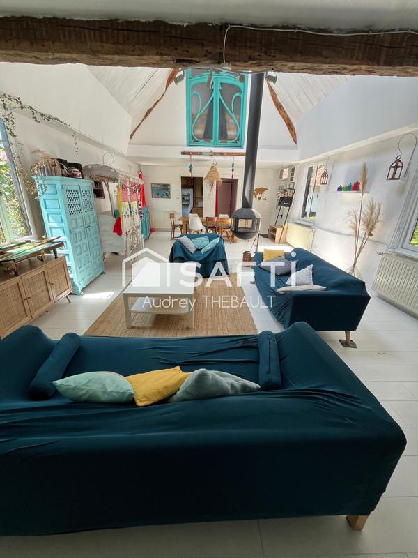 Maison - 115 m² - 9 pièces