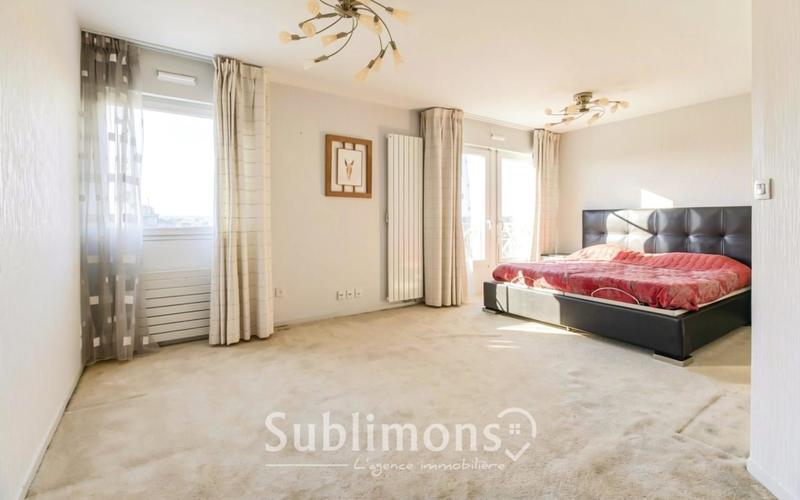 Appartement - 95 m² - 4 pièces