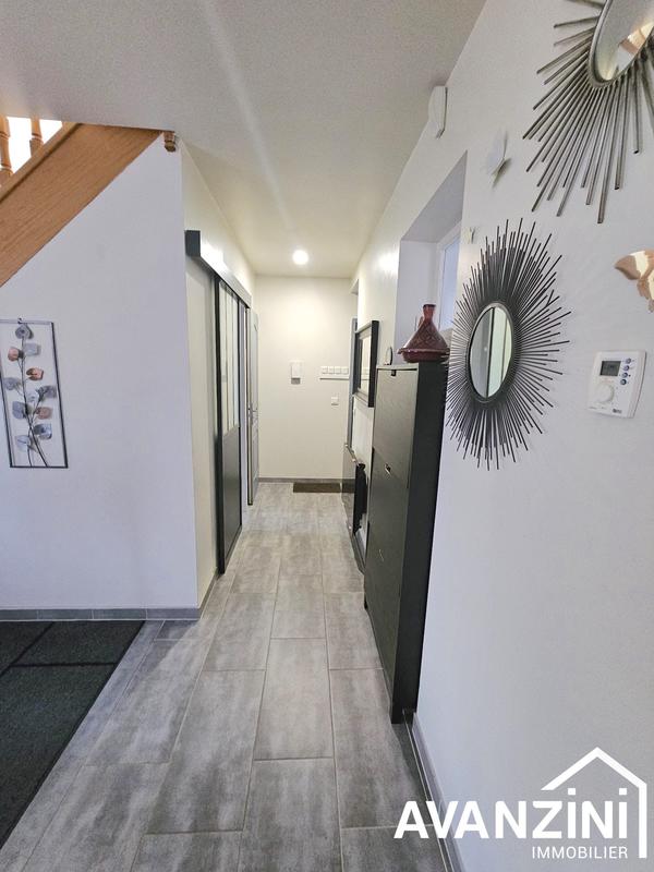 Maison contemporaine - 170 m² - 8 pièces