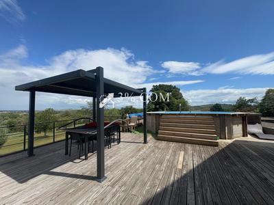 Maison - 125 m² - 5 pièces