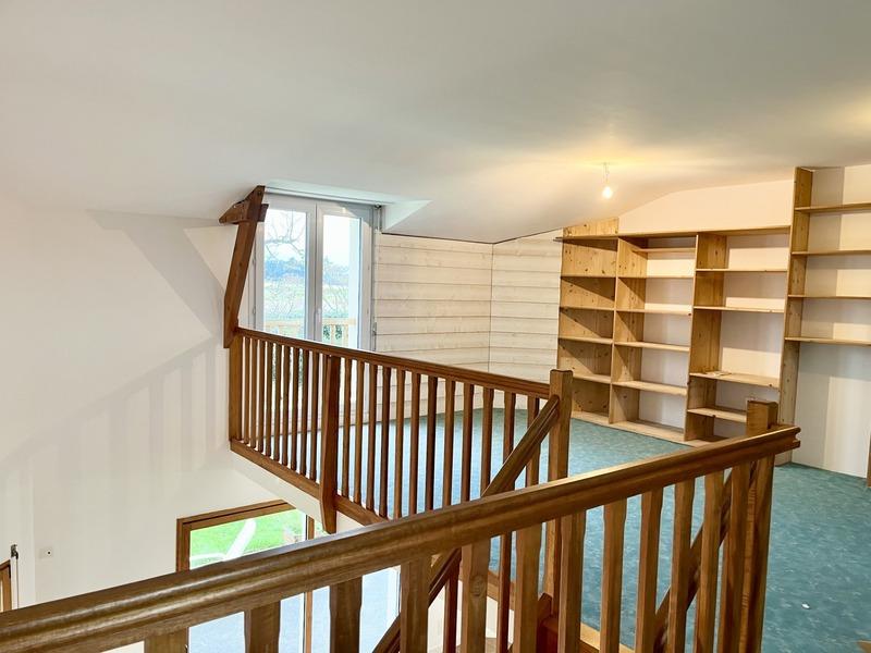 Maison - 181 m² - 6 pièces