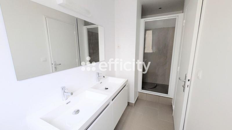 Appartement - 72 m² - 4 pièces