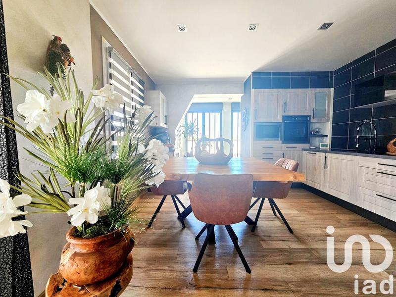 Maison - 167 m² - 6 pièces