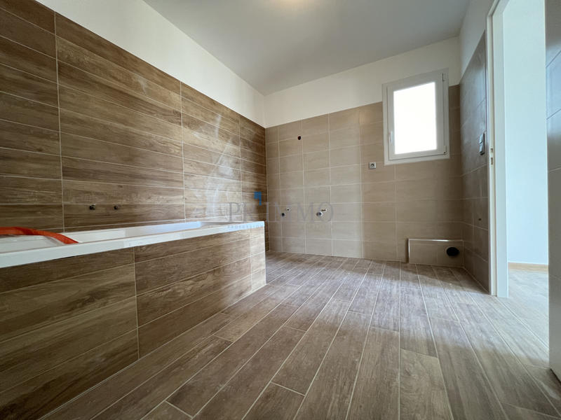 Villa - 137 m² - 4 pièces