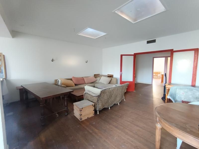 Local commercial - 347 m² - 4 pièces