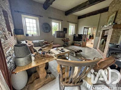 Maison - 232 m² - 8 pièces