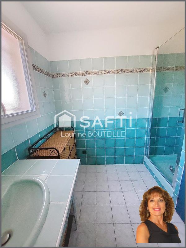 Maison - 202 m² - 8 pièces