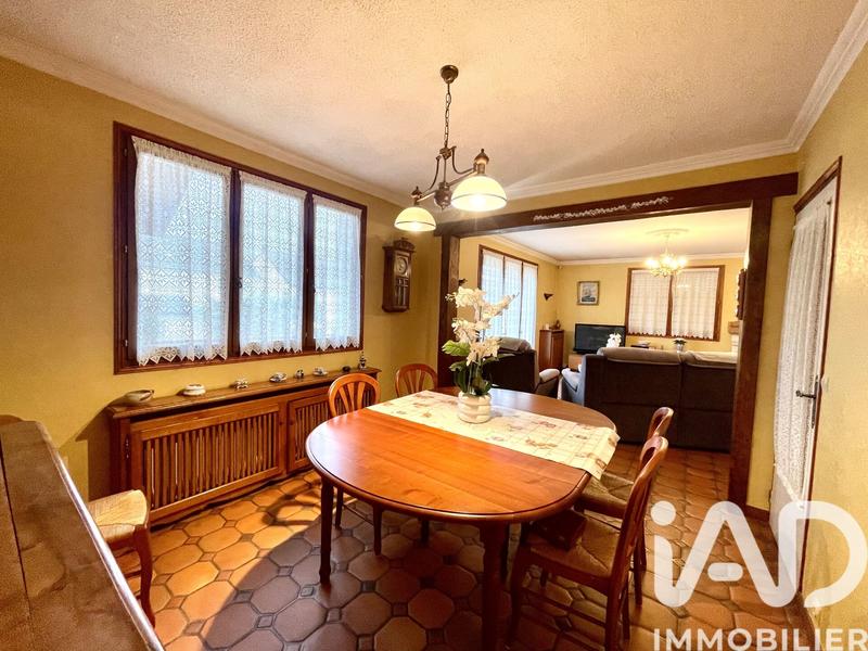 Maison - 140 m² - 7 pièces