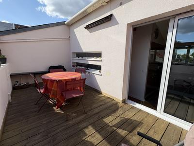 Atelier d'activités - 196 m² - 5 pièces