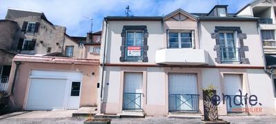 Maison de ville - 101 m² - 3 pièces