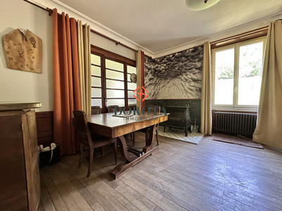 Maison ancienne - 141 m² - 6 pièces