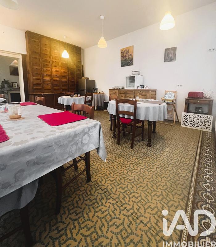 Maison - 289 m² - 10 pièces