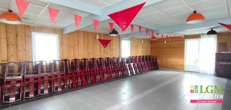 Immeuble - 300 m² - 2 pièces