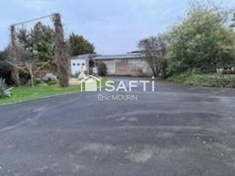 Maison - 265 m² - 10 pièces