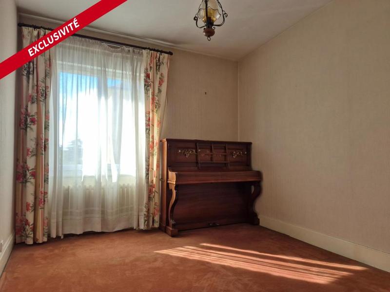 Maison - 121 m² - 6 pièces