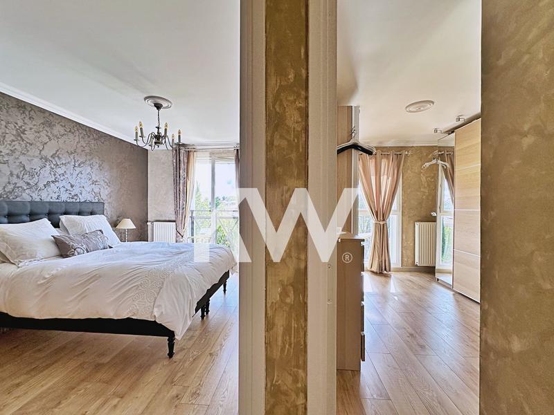 Maison - 125 m² - 5 pièces