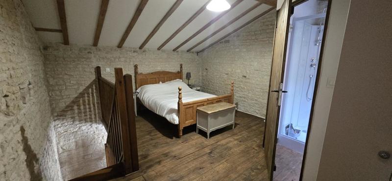 Propriété - 206 m² - 8 pièces