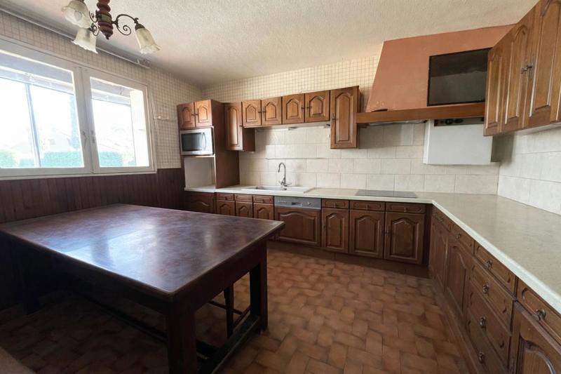 Maison - 142 m² - 7 pièces