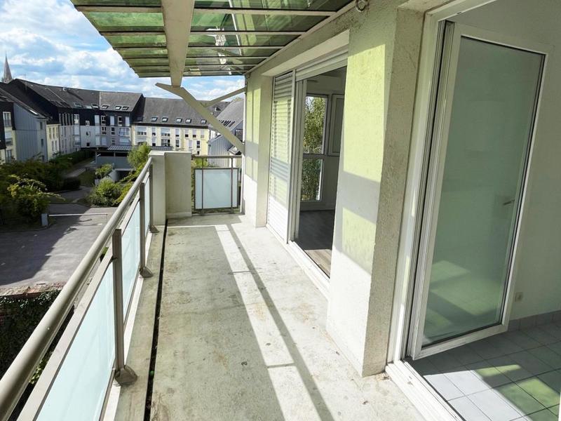 Appartement - 104 m² - 5 pièces