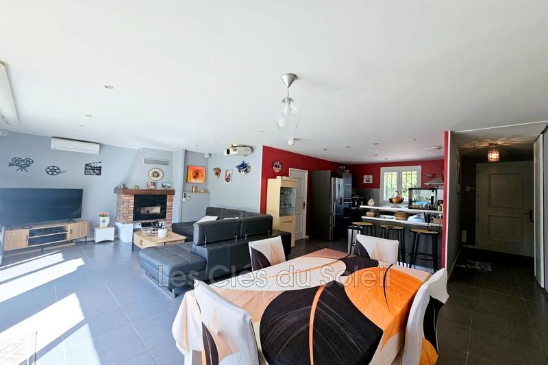 Maison - 108 m² - 6 pièces