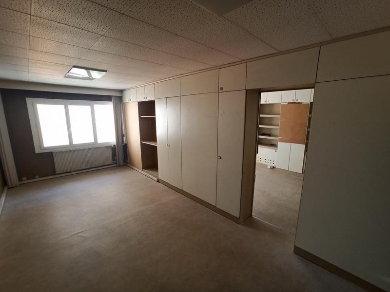 Bureau - 400 m²
