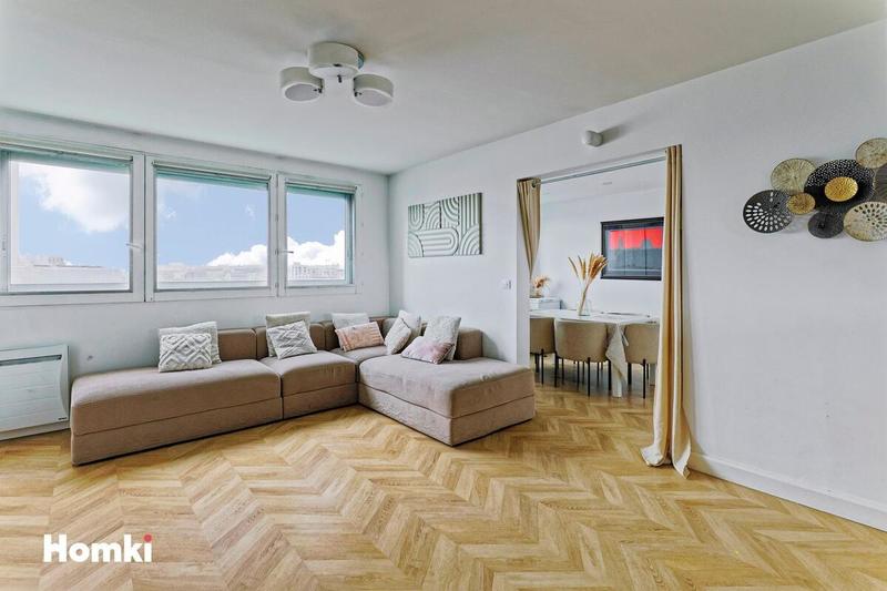 Appartement - 77 m² - 4 pièces