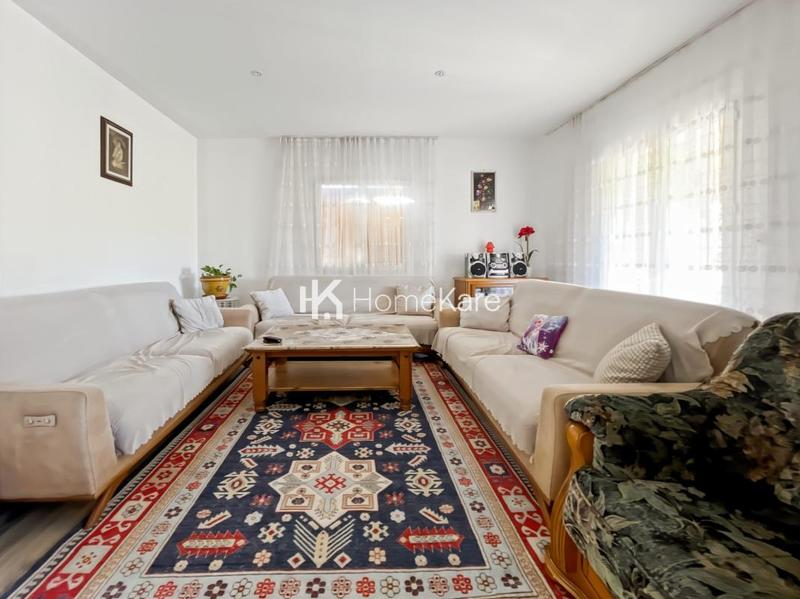 Villa - 230 m² - 10 pièces