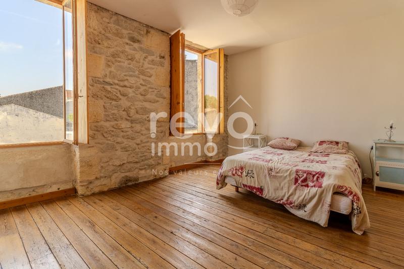 Maison - 165 m² - 5 pièces