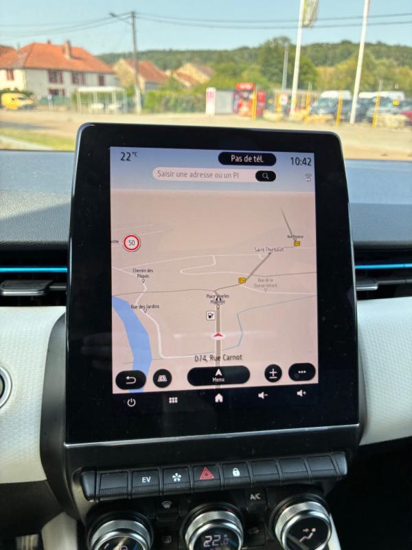 Renault Clio V 1.6 E-Tech Hybrid First