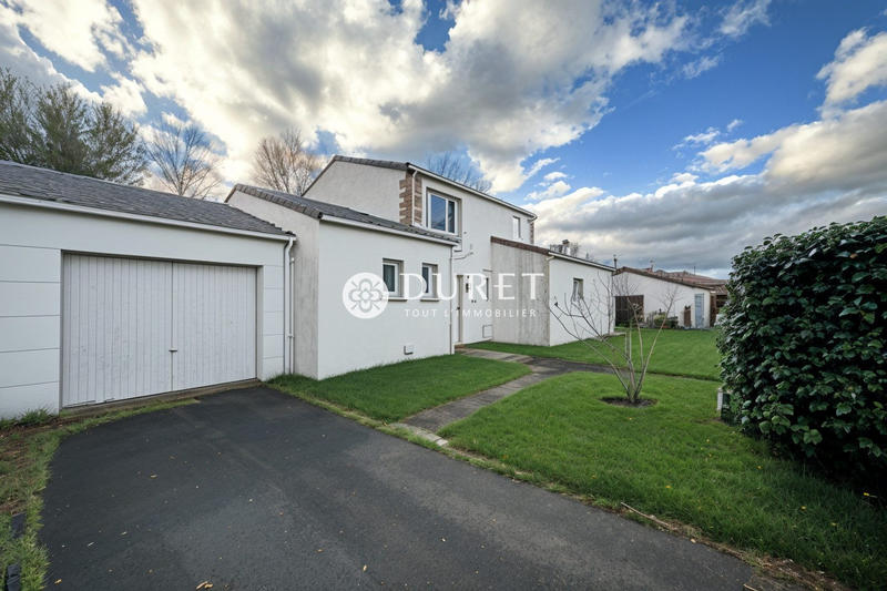 Maison - 120 m² - 6 pièces