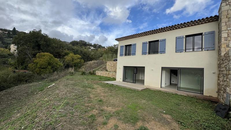 Villa - 140 m² - 6 pièces