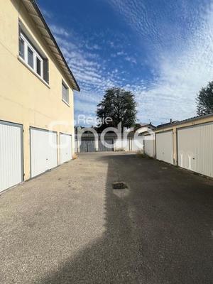 Garage - 14 m²