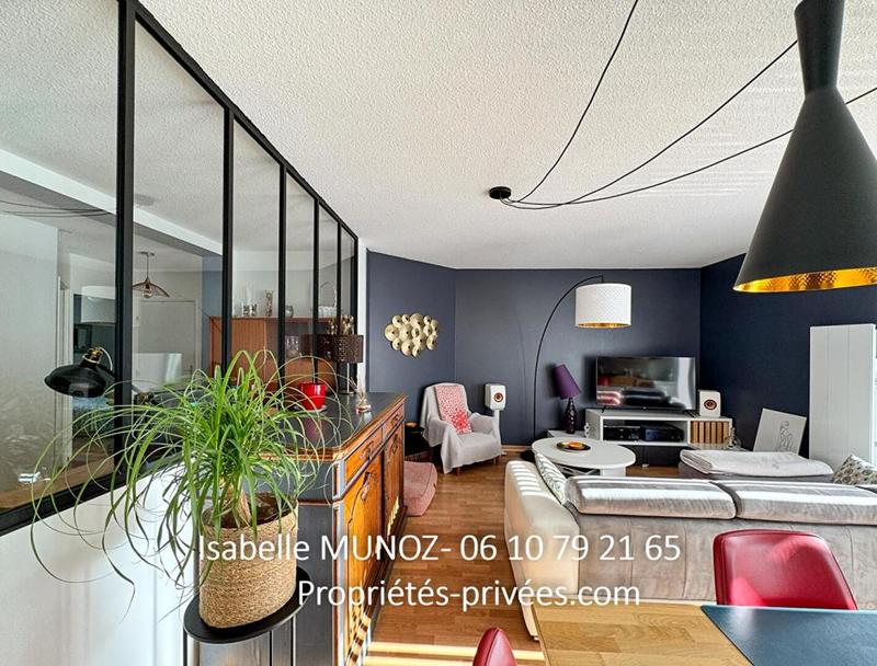 Appartement - 96 m² - 4 pièces
