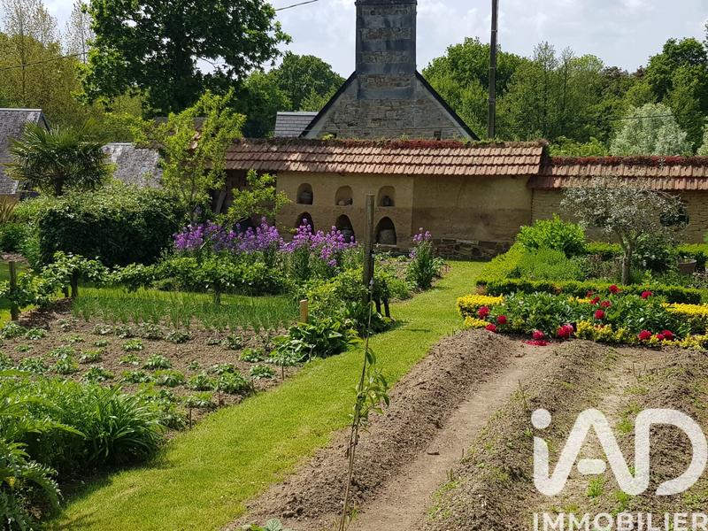 Maison de village - 181 m² - 7 pièces