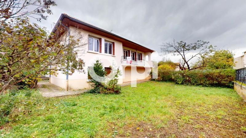 Maison - 95 m² - 4 pièces