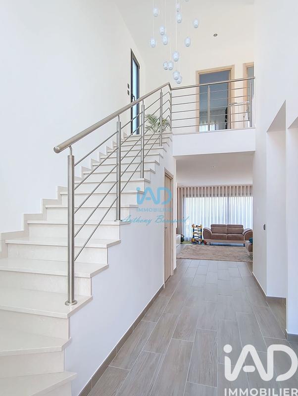 Maison de maîtres - 240 m² - 8 pièces