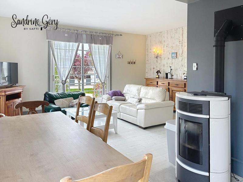 Maison - 160 m² - 7 pièces