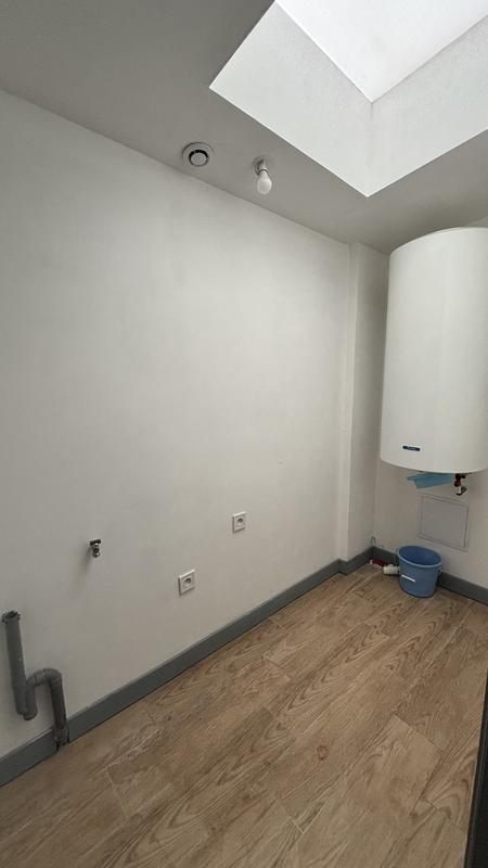 Maison - 87 m² - 5 pièces