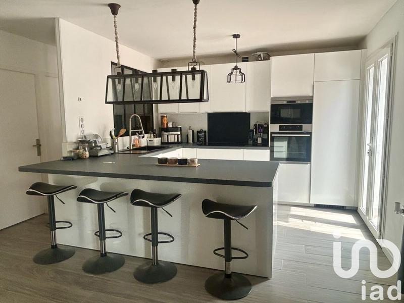 Maison - 115 m² - 6 pièces