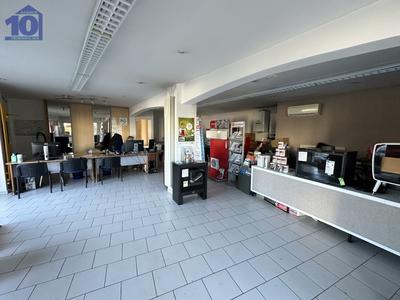 Maison - 175 m² - 8 pièces