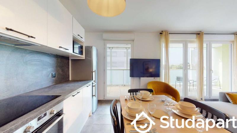 Chambre - 9 m² - 1 pièce