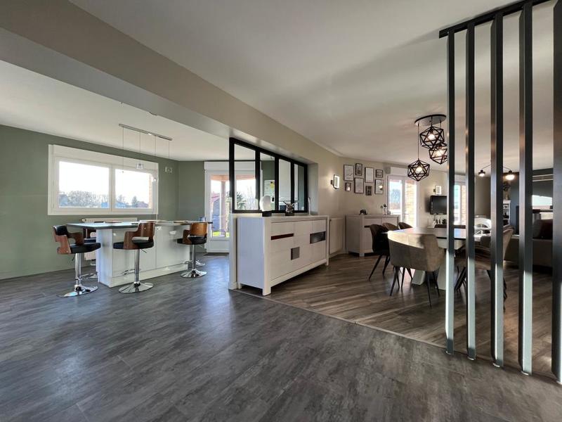 Maison - 167 m² - 6 pièces