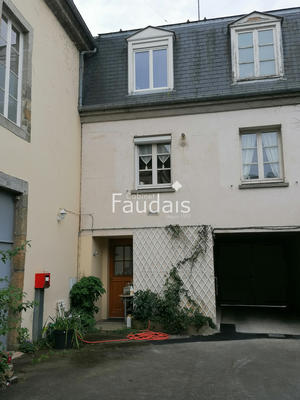 Maison - 104 m² - 5 pièces