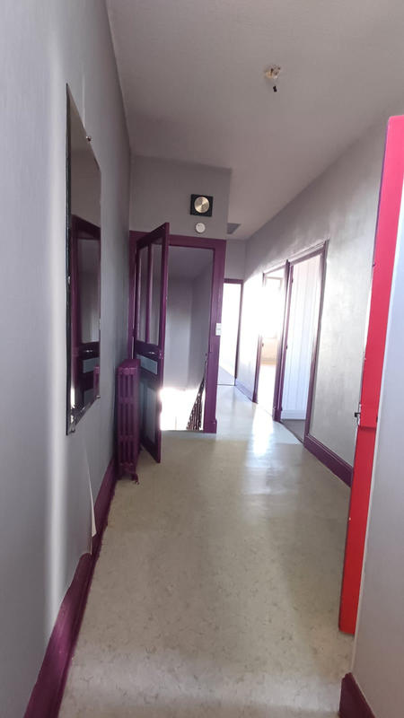 Immeuble - 68 m² - 3 pièces