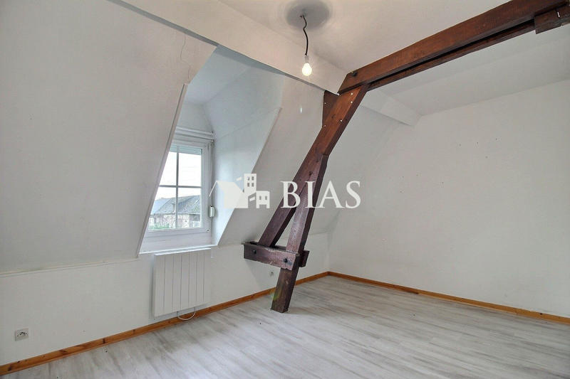 Maison - 107 m² - 6 pièces