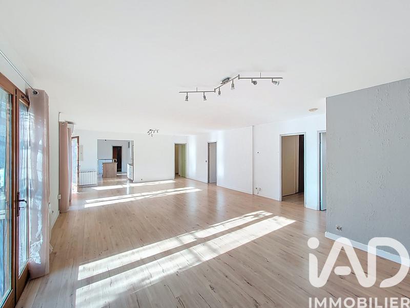 Maison - 136 m² - 5 pièces