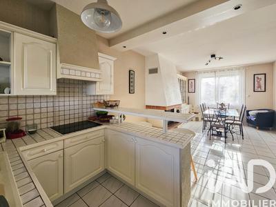 Maison - 85 m² - 5 pièces