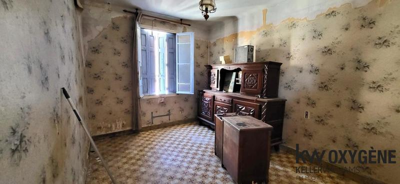 Maison - 98 m² - 6 pièces